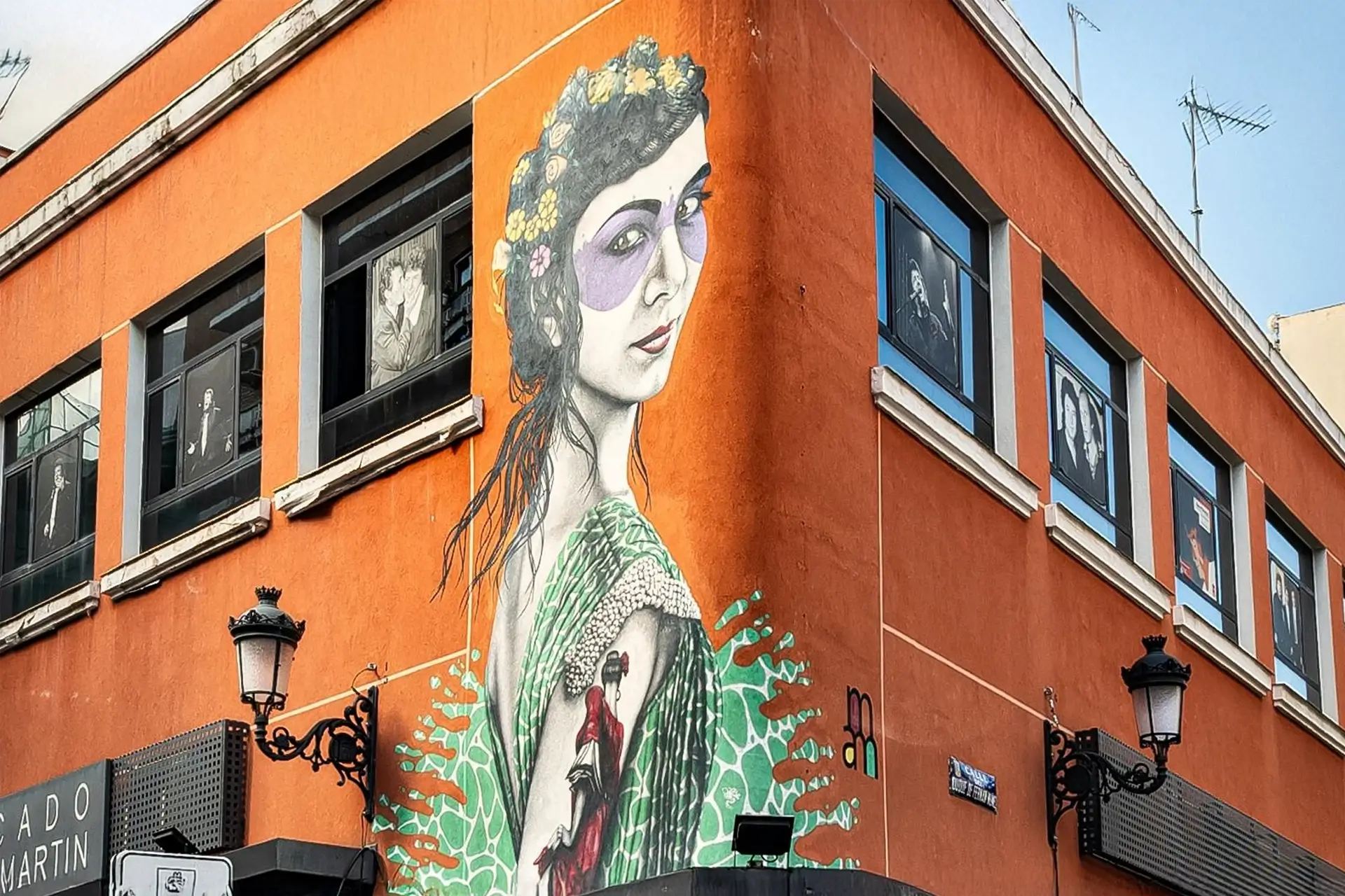 Mercado de Antón Martín En Madrid, HowRmedia es tu empresa de medios